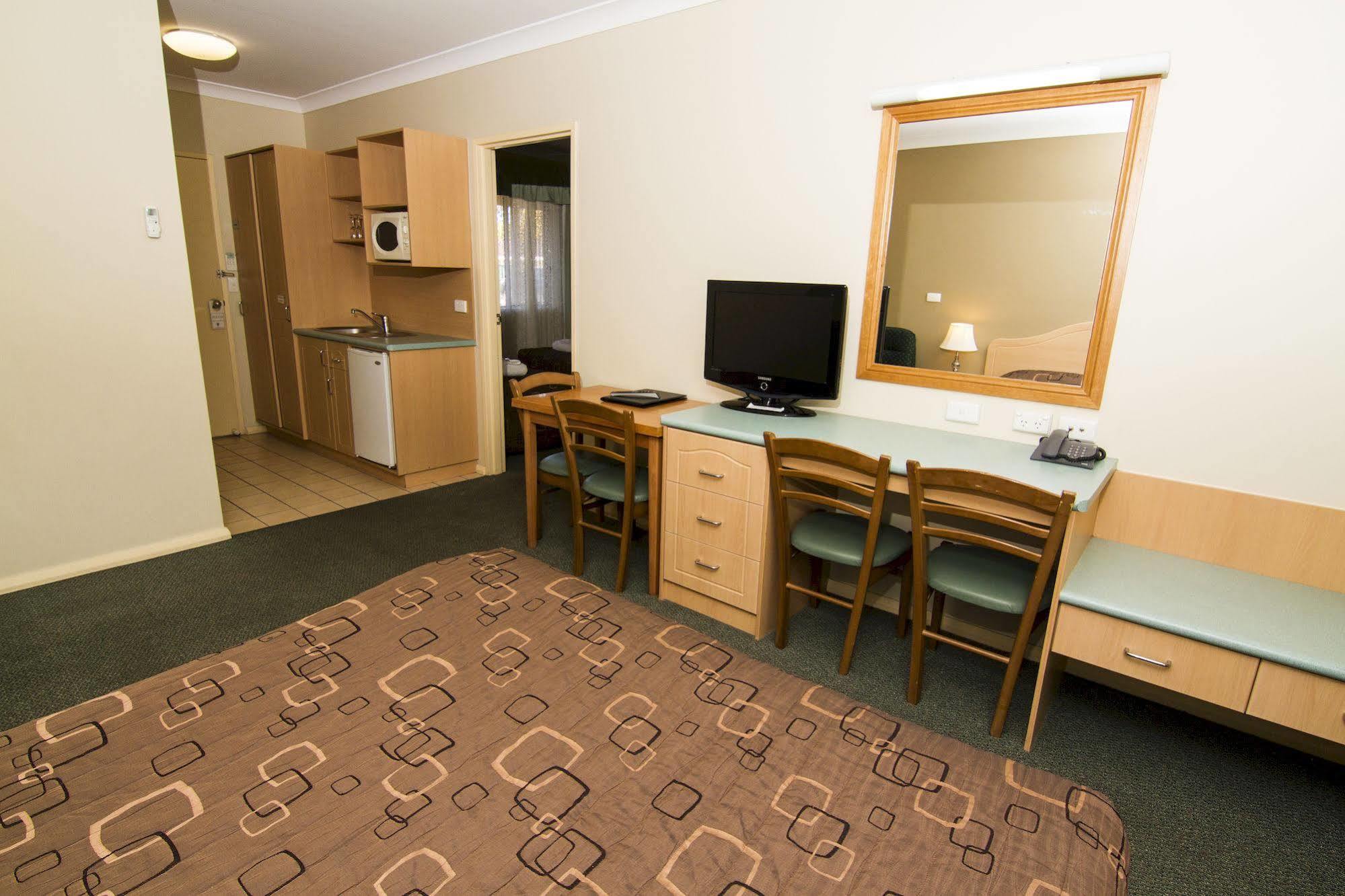 Green Gables Motel Dubbo Kültér fotó